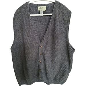Vintage Eddie Bauer Mens Size XL chunky knit gray button down vest. Made in USA